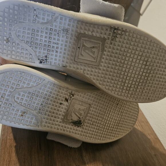 Louis Vuitton LV Logo Monogram White Front Row Lock Leather Sneakers 36 - Picture 10 of 12